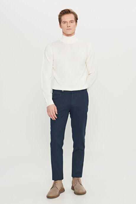 Pamuklu Slim Fit Dar Kesim Yan Cepli Armürlü Esnek Casual Lacivert Pantolon resmi