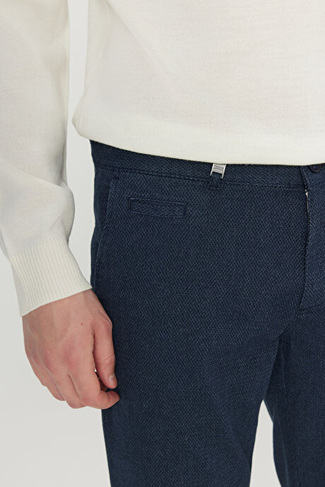 Pamuklu Slim Fit Dar Kesim Yan Cepli Armürlü Esnek Casual Lacivert Pantolon resmi