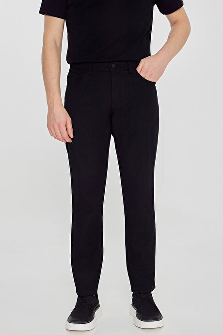 Pamuklu Slim Fit Dar Kesim 5 Cepli Armürlü Esnek Siyah Pantolon resmi