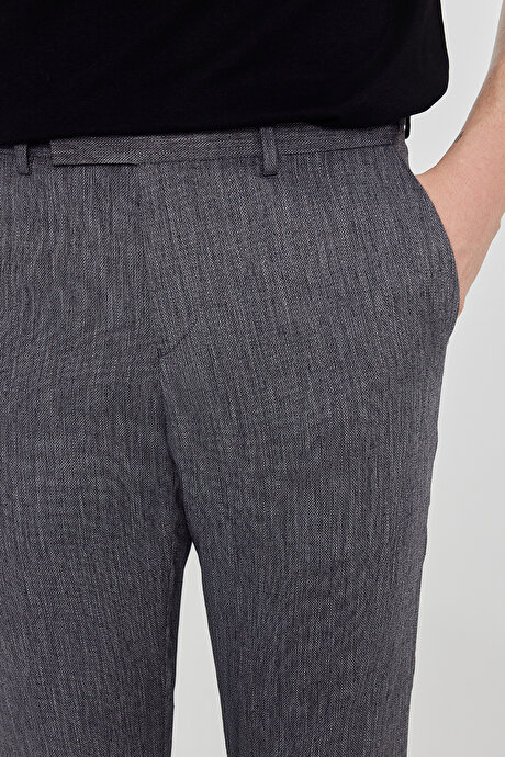 Keten Slim Fit Dar Kesim Beli Gizli Lastikli Yan Cepli Armürlü Esnek Siyah Pantolon resmi