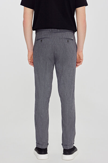 Keten Slim Fit Dar Kesim Beli Gizli Lastikli Yan Cepli Armürlü Esnek Siyah Pantolon resmi