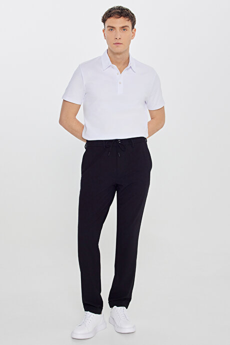 Slim Fit Dar Kesim Beli Bağlamalı Yan Cepli Gofre Desenli Esnek Siyah Pantolon resmi