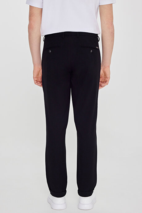 Slim Fit Dar Kesim Beli Bağlamalı Yan Cepli Gofre Desenli Esnek Siyah Pantolon resmi