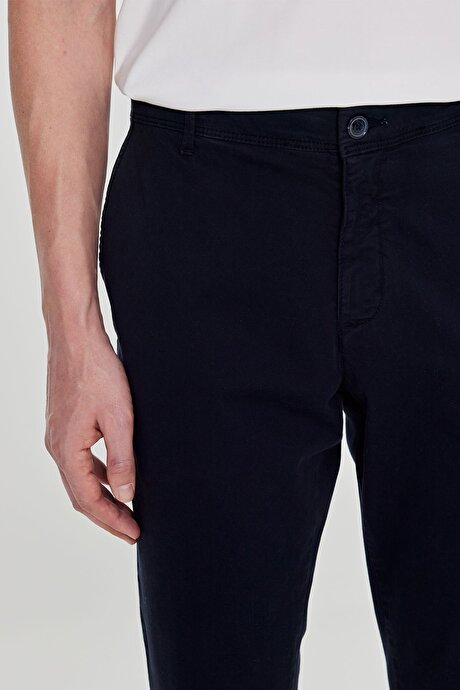 Pamuklu Slim Fit Dar Kesim Yan Cepli Esnek Lacivert Chino Pantolon resmi