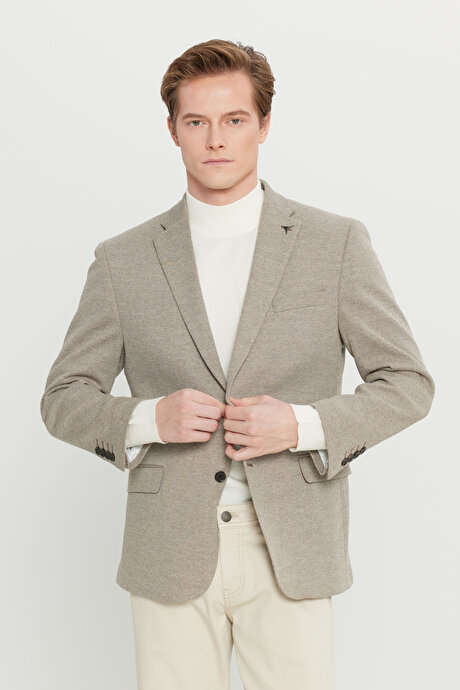 Yünlü Regular Fit Mono Yaka Kapak Cepli Armürlü Blazer Bej Ceket resmi