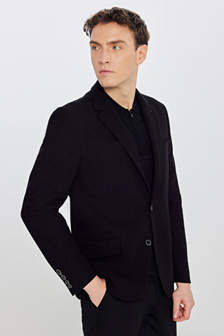Pamuklu Regular Fit Normal Kesim Mono Yaka Kapak Cepli Armürlü Blazer Siyah Ceket resmi