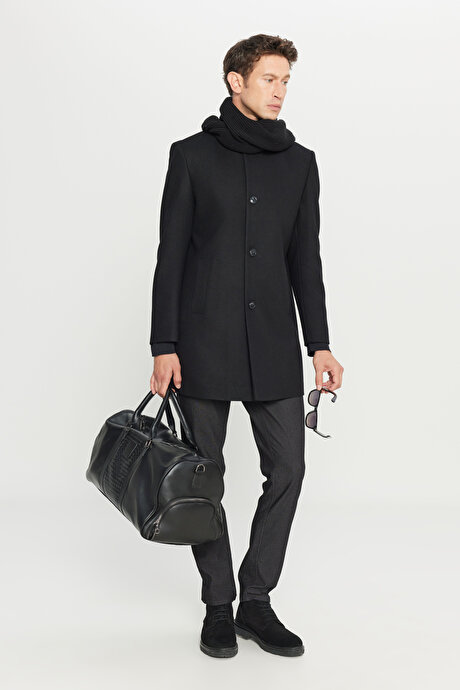 Yün Standart Fit Normal Kesim Dik Yaka Diagonal Desenli Yan Cepli Siyah Palto resmi