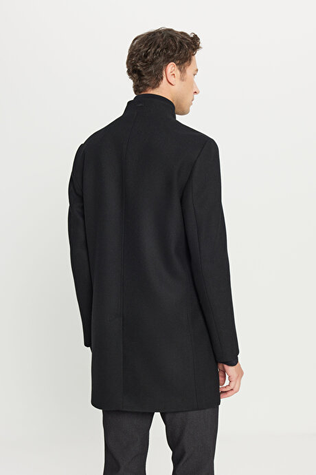 Yün Standart Fit Normal Kesim Dik Yaka Diagonal Desenli Yan Cepli Siyah Palto resmi