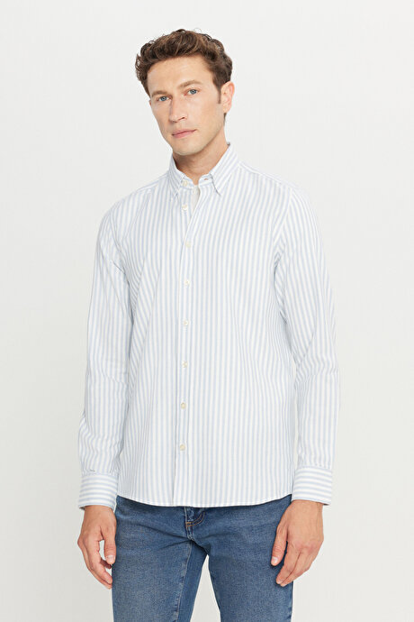 %100 Pamuk Flanel Slim Fit Dar Kesim Gizli Düğmeli Yaka Çizgili Mavi-Beyaz Gömlek resmi