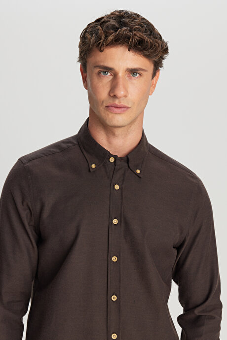 %100 Pamuk Slim Fit Dar Kesim Düğmeli Yaka Diagonal Desenli Flanel Kahverengi Gömlek resmi