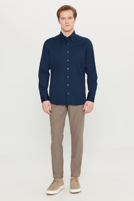 %100 Pamuk Slim Fit Dar Kesim Düğmeli Yaka Örme Lacivert Gömlek resmi