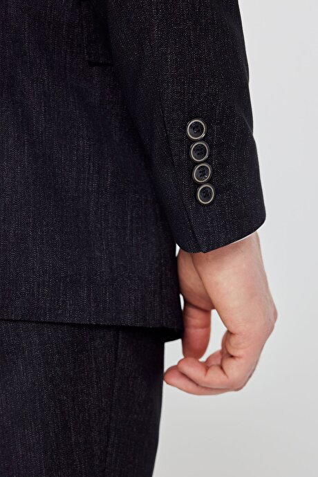 Slim Fit Dar Kesim Kırlangıç Yaka Beli Gizli Lastikli Kapak Cepli Desenli Siyah Takım Elbise resmi