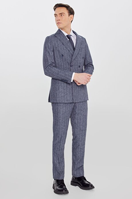 Keten Slim Fit Dar Kesim Kırlangıç Yaka Torba Cepli Çizgili Kruvaze Lacivert Takım Elbise resmi