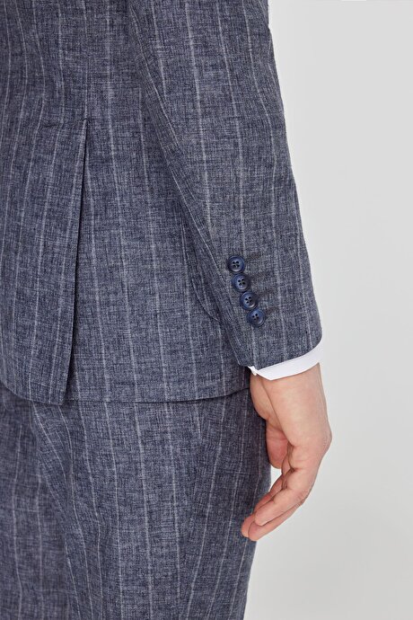 Keten Slim Fit Dar Kesim Kırlangıç Yaka Torba Cepli Çizgili Kruvaze Lacivert Takım Elbise resmi