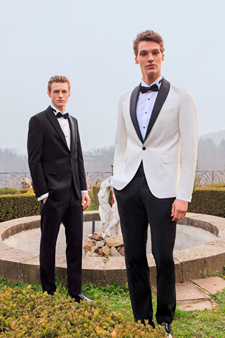 Yünlü Slim Fit Dar Kesim Çıkma Şal Yaka Çift Fleto Cepli Damatlık Siyah Smokin Takım resmi