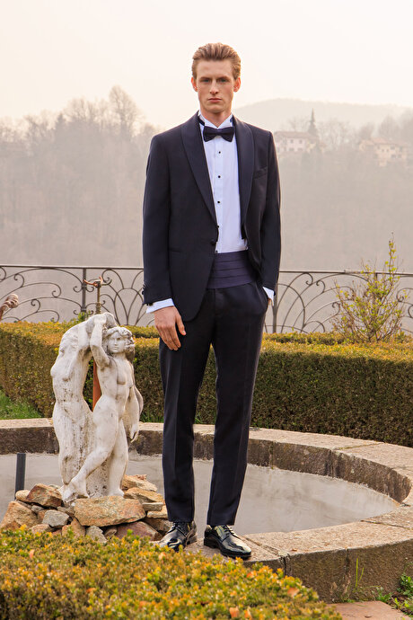 Yünlü Slim Fit Dar Kesim Çıkma Şal Yaka Çift Fleto Cepli Damatlık Siyah Smokin Takım resmi