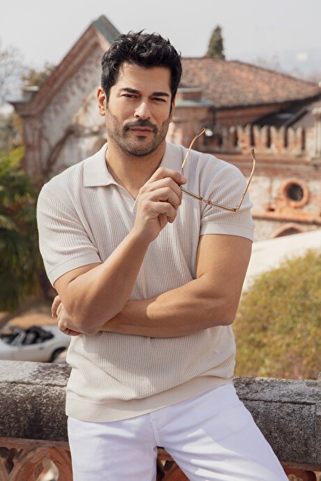 %100 Pamuk Standart Fit Normal Kesim Polo Yaka Triko Taş Tişört resmi