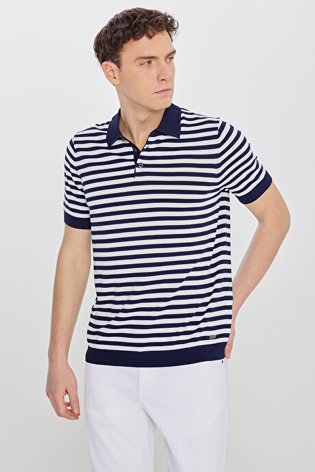 Standart Fit Normal Kesim Polo Yaka Çizgili Triko Lacivert-Ekru Tişört resmi