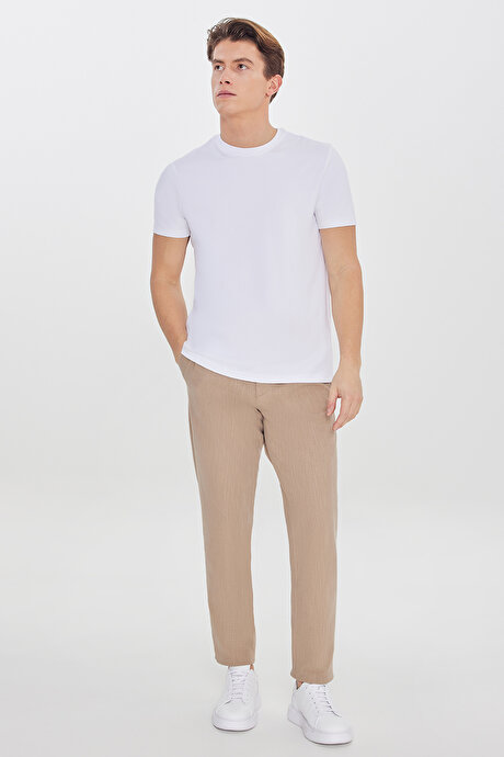 Pamuklu Standart Fit Bisiklet Yaka Basic Beyaz Tişört resmi