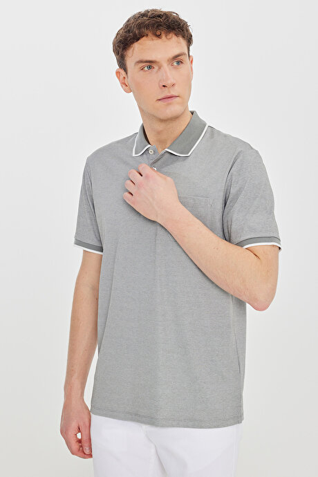 Pamuklu Comfort Fit Rahat Kesim Polo Yaka Cepli Haki Tişört resmi