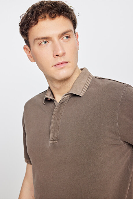%100 Pamuk Slim Fit Dar Kesim Polo Yaka Kahverengi Tişört resmi