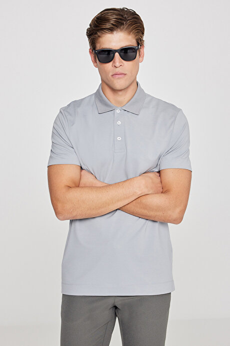 Standart Fit Normal Kesim Polo Yaka Esnek Açık Gri Tişört resmi