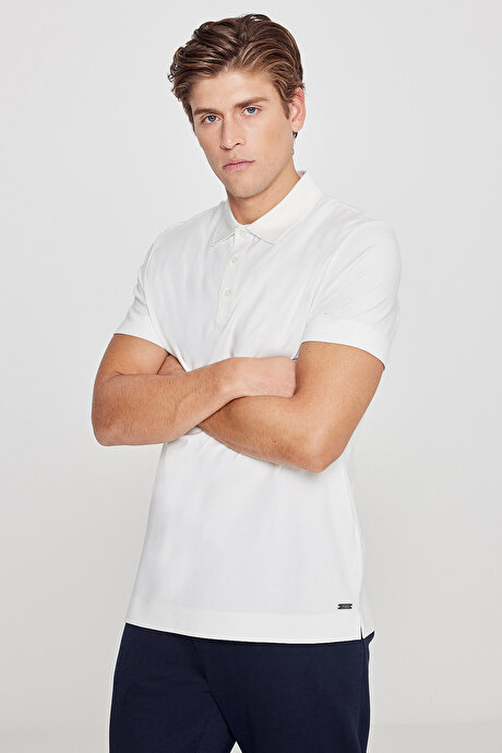 Standart Fit Normal Kesim Polo Yaka Esnek Ekru Tişört resmi