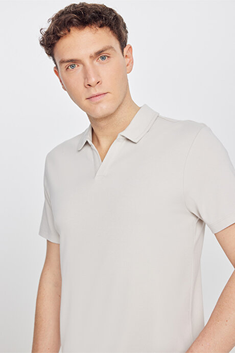 %100 Pamuk Slim Fit Dar Kesim Polo Yaka Taş Tişört resmi
