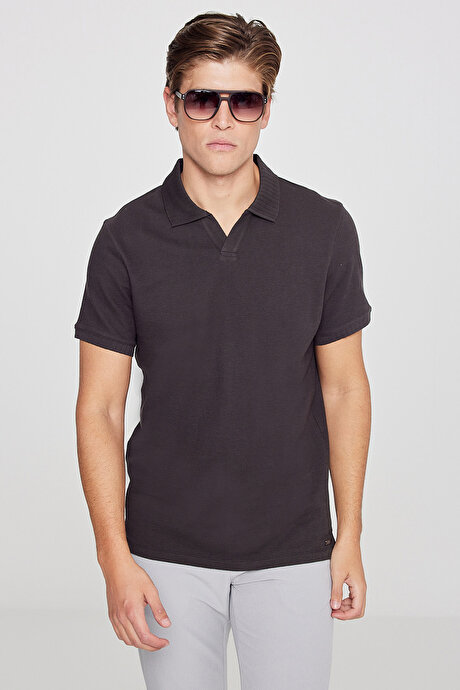 %100 Pamuk Slim Fit Dar Kesim Polo Yaka Jakarlı Kahverengi Tişört resmi