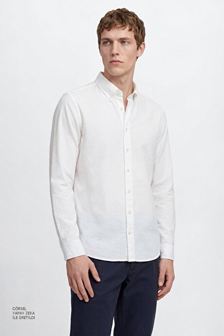 %100 Pamuk Slim Fit Dar Kesim Düğmeli Yaka Gofre Desenli Beyaz Gömlek resmi