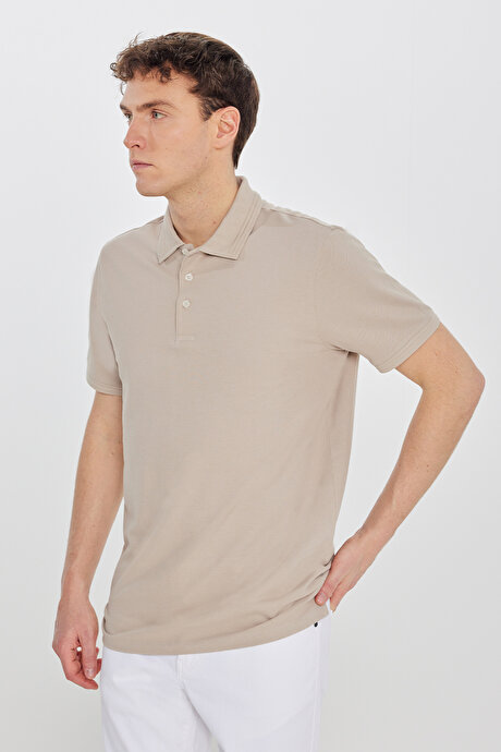 %100 Pamuk Slim Fit Dar Kesim Polo Yaka Bej Tişört resmi