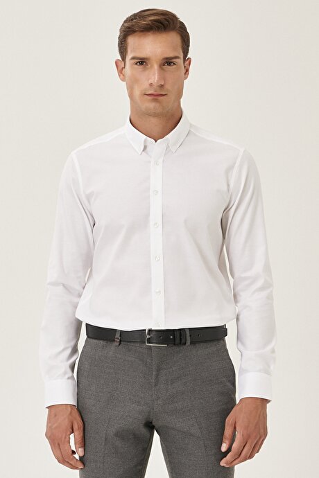 Ütü Gerektirmeyen Taılored Slim Fit Dar Kesim Düğmeli Yaka %100 Pamuk Beyaz Gömlek resmi