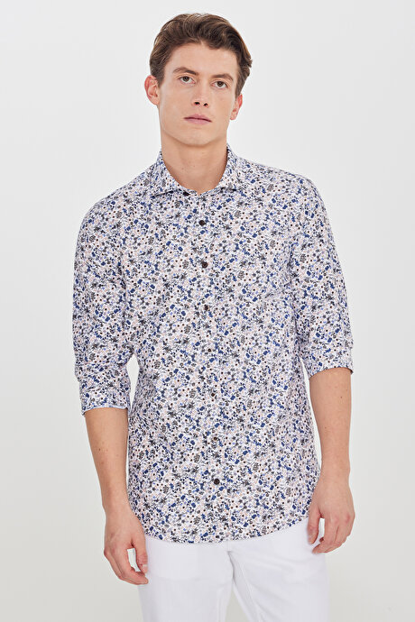 Pamuklu Slim Fit Dar Kesim Büyük İtalyan Yaka Baskılı Beyaz-Lacivert Gömlek resmi