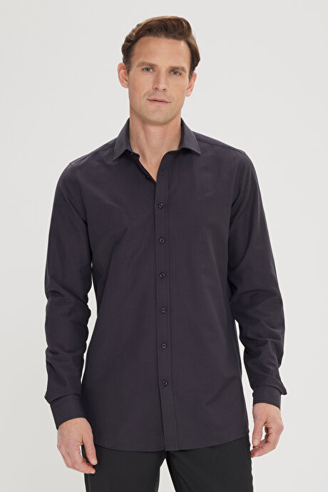 Pamuklu Slim Fit Dar Kesim Klasik Yaka Çizgili Siyah Gömlek resmi