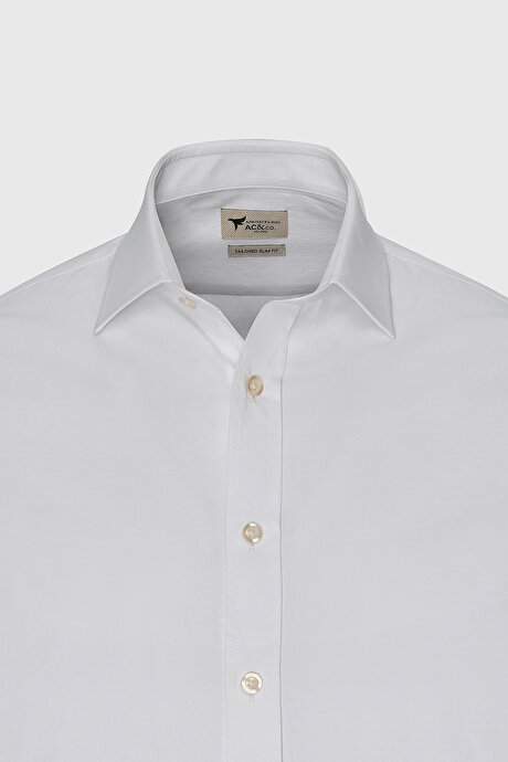 Pamuklu Slim Fit Dar Kesim Klasik Yaka Armürlü Beyaz Gömlek resmi