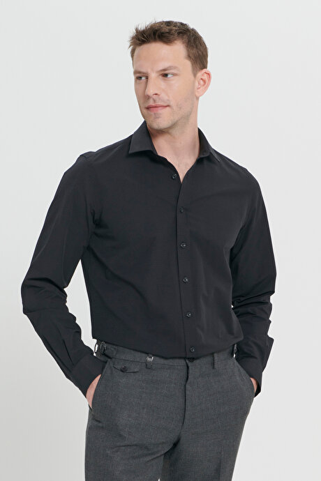 Pamuklu Slim Fit Dar Kesim Klasik Yaka Armürlü Siyah Gömlek resmi