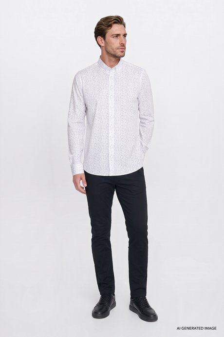 Pamuklu Slim Fit Dar Kesim Düğmeli Yaka Baskılı Beyaz-Lacivert Gömlek resmi