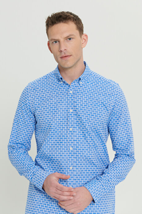 %100 Pamuk Slim Fit Dar Kesim Düğmeli Yaka Armürlü Mavi Gömlek resmi
