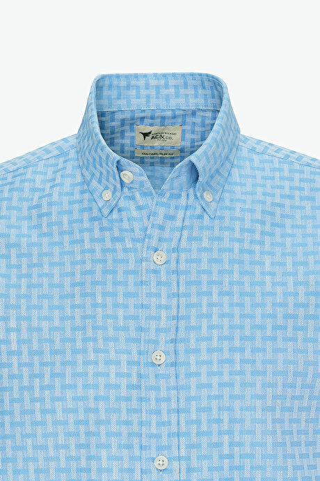 %100 Pamuk Slim Fit Dar Kesim Düğmeli Yaka Armürlü Açık Mavi Gömlek resmi