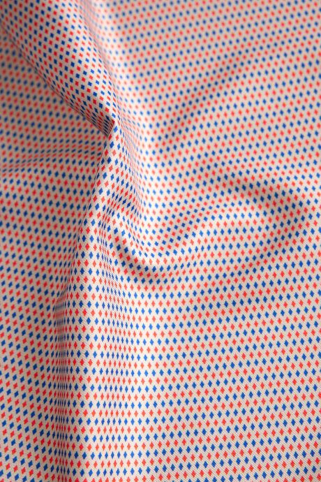 Desenli Bej-Kırmızı Mendil resmi