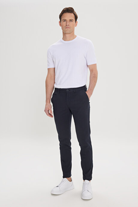 Slim Fit Dar Kesim Yan Cepli Pamuklu Esnek Armürlü Siyah Pantolon resmi