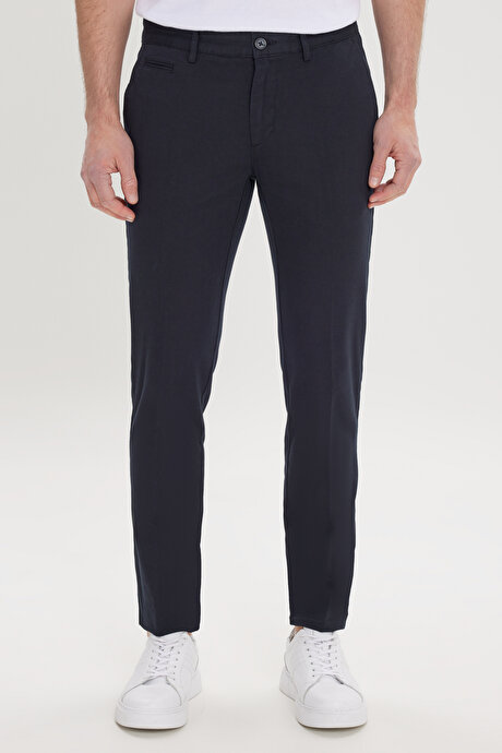 Slim Fit Dar Kesim Yan Cepli Pamuklu Esnek Armürlü Siyah Pantolon resmi