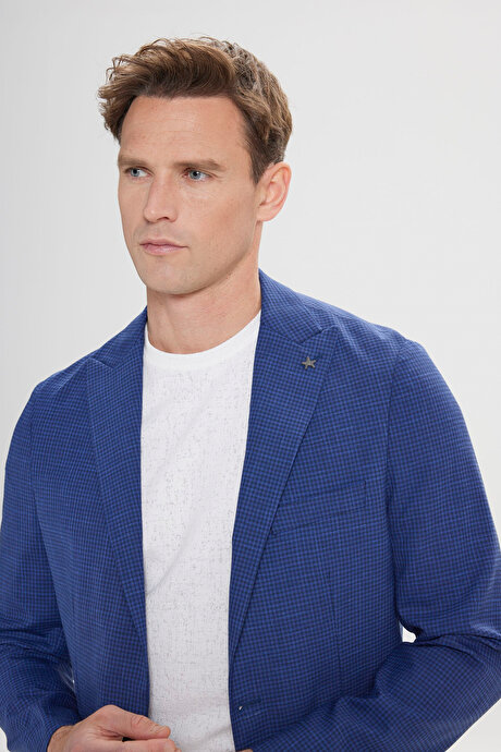 Slim Fit Dar Kesim Kırlangıç Yaka Desenli Lacivert Ceket resmi