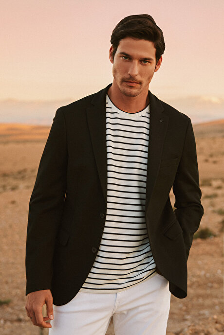 360 Derece Her Yöne Esneyen Slim Fit Dar Kesim Mono Yaka Siyah Ceket resmi