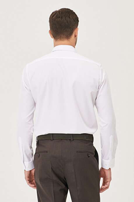 Ütü Gerektirmeyen Taılored Slim Fit Dar Kesim Klasik Yaka %100 Pamuk Armürlü Non-Iron Beyaz Gömlek resmi