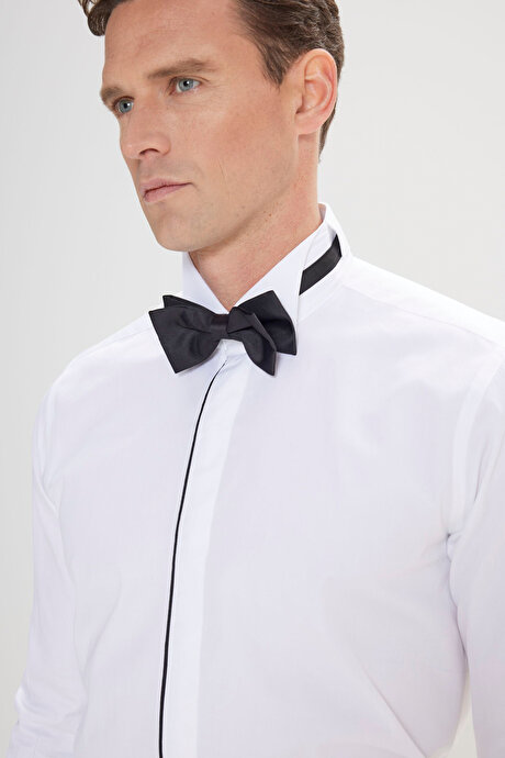 Slim Fit Dar Kesim Ata Yaka %100 Pamuk Beyaz Gömlek resmi