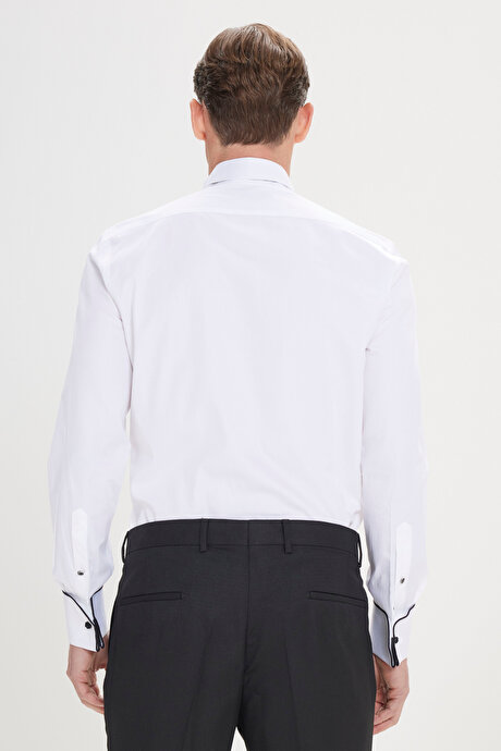Slim Fit Dar Kesim Ata Yaka %100 Pamuk Beyaz Gömlek resmi