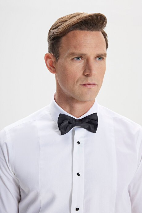 Slim Fit Dar Kesim Ata Yaka %100 Pamuk Beyaz Gömlek resmi