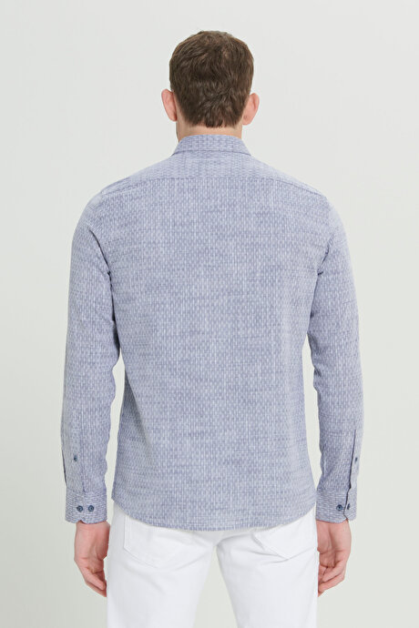 Slim Fit Dar Kesim %100 Pamuk Düğmeli Yaka Armürlü Lacivert Gömlek resmi