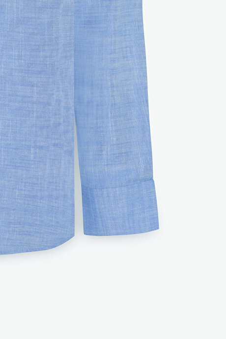 Slim Fit Dar Kesim Düğmeli Yaka Açık Mavi Gömlek resmi